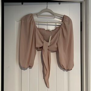 OOTDFash tie front crop top